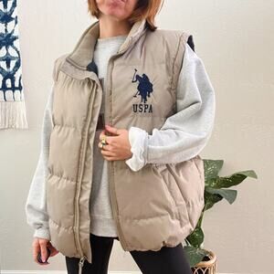 U.S. Polo Association Embroidered Logo Beige Oversized Quilted Puffer Vest